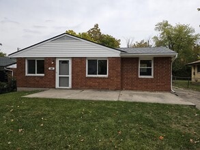 Building Photo - 26 Cherokee Dr