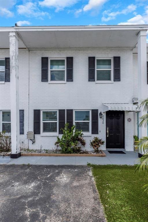 Building Photo - 2630 St Joseph Dr W