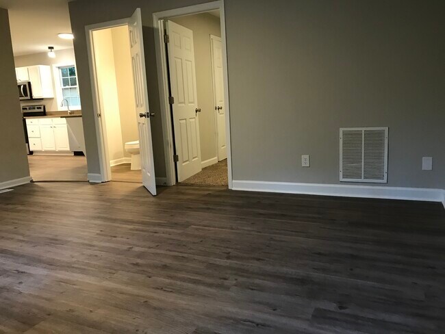 Building Photo - 3064 Happy Trail