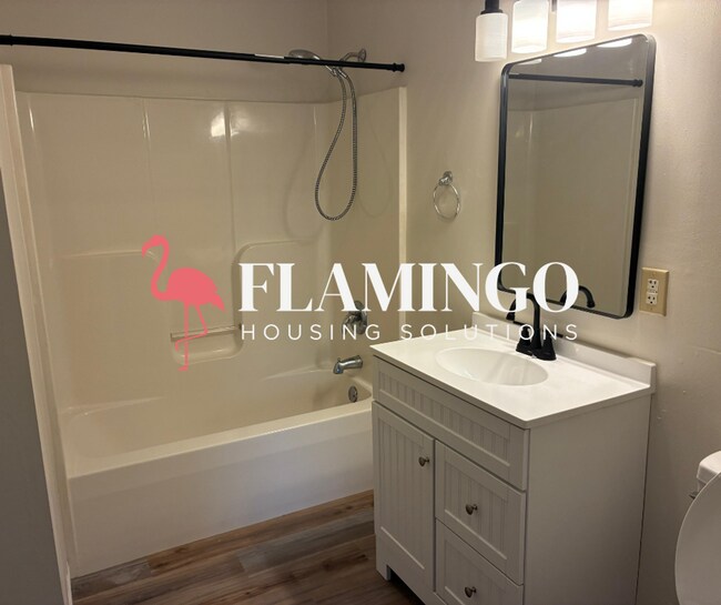 Building Photo - 819 Atlantic St