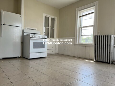 Building Photo - 98 Cowper St