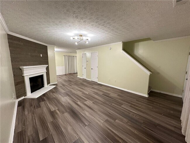 Building Photo - 1936 Patterson Park Pl