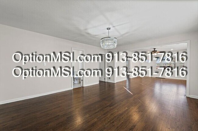 Building Photo - Newly Remodeled 3-Bedroom Home in Kansas C...