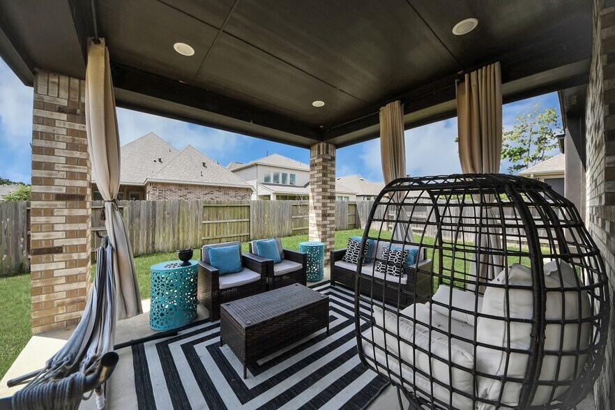 Building Photo - 15734 Autumn Sun Ct