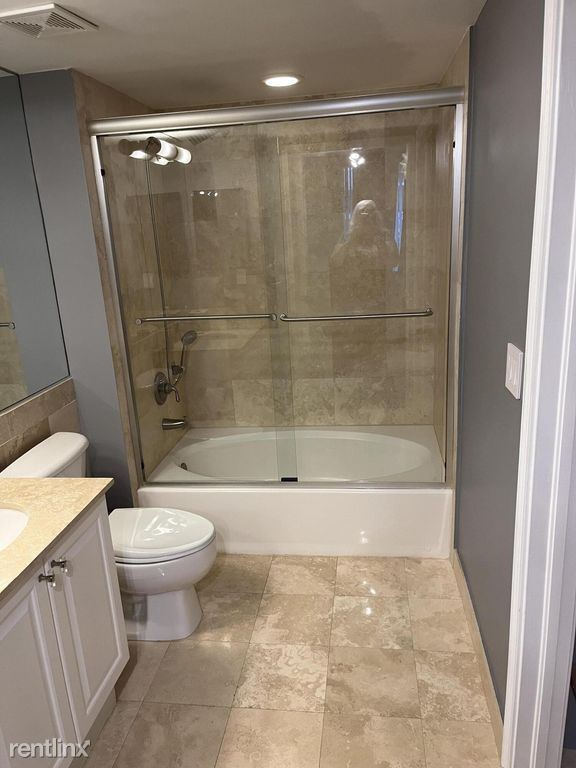 Building Photo - 2 br, 2 bath House - 99 SE Mizner Blvd Apt...