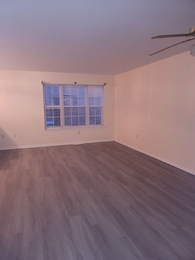 Building Photo - COMING SOON - BEAR AREA TOWNHOUSE