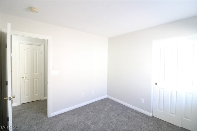 Building Photo - 1077 Slate Crossing Ln