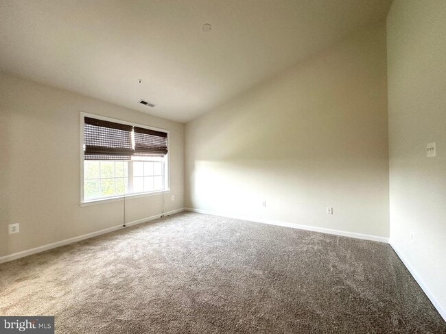 Building Photo - 10373 Lantern Ln
