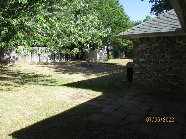 Building Photo - 6421 Woodcreek Trail