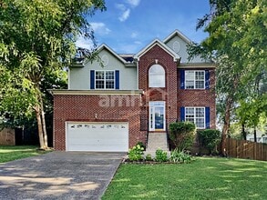 Building Photo - 102 Fairgrove Cir