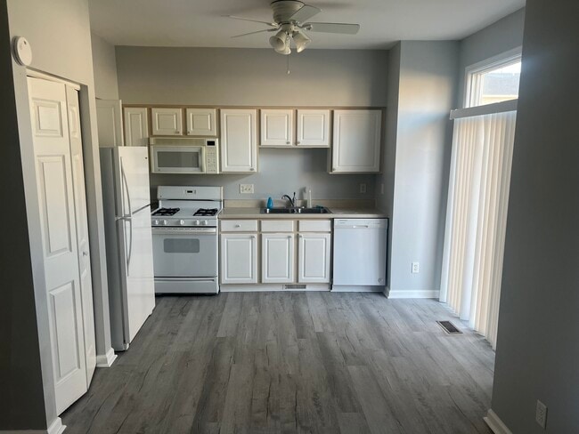 Building Photo - 759 Shannon Dr