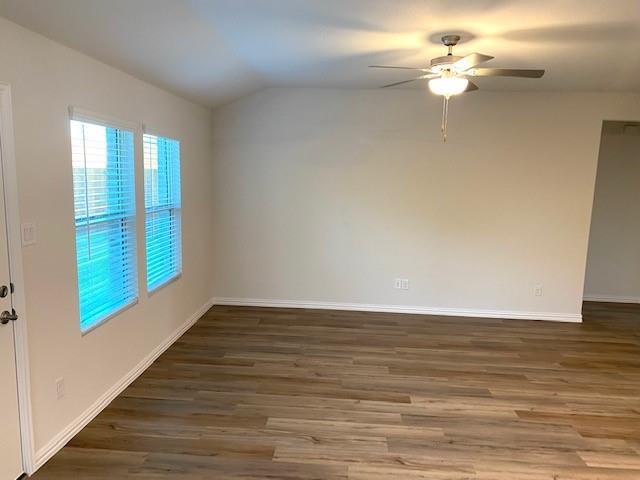 Building Photo - 1902 Canyon Ln