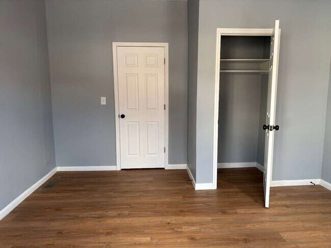 Building Photo - 112 S 15th St