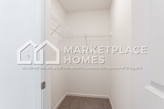 Building Photo - 1086 Feldman Chase