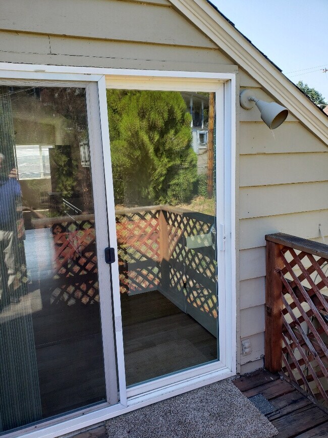 r11 632 NE Franklin Ave Chehalis WA 98532 Apartment Finder