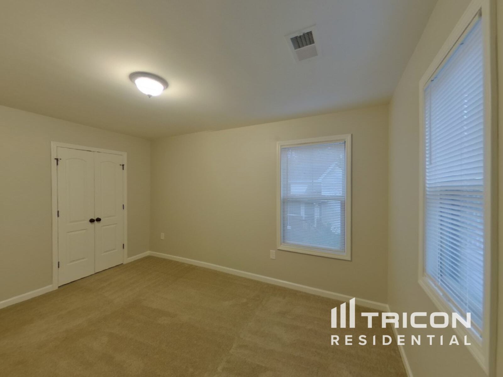 Building Photo - 252 Conrad Cir