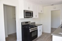 Building Photo - Newly Built Home