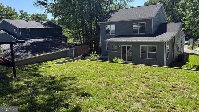 Building Photo - 1212 Parrish Dr