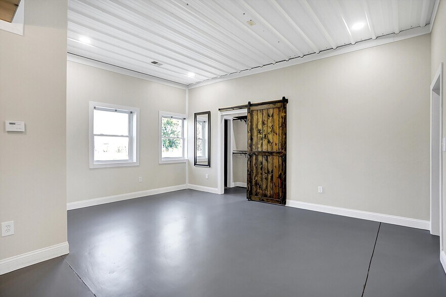 Building Photo - 940 W 1090 N