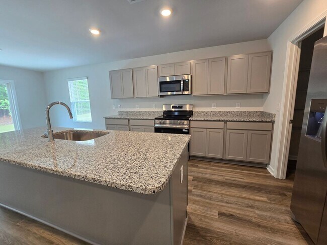 Building Photo - For Rent - Coastal Living Near Sunset Beach!