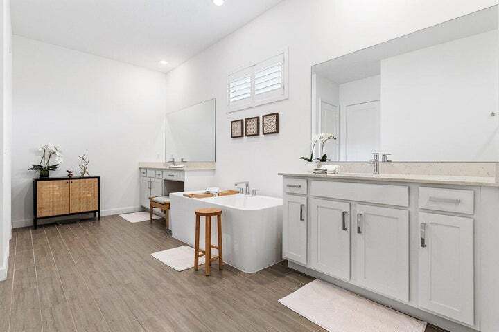 Building Photo - 962 Castaway Ct