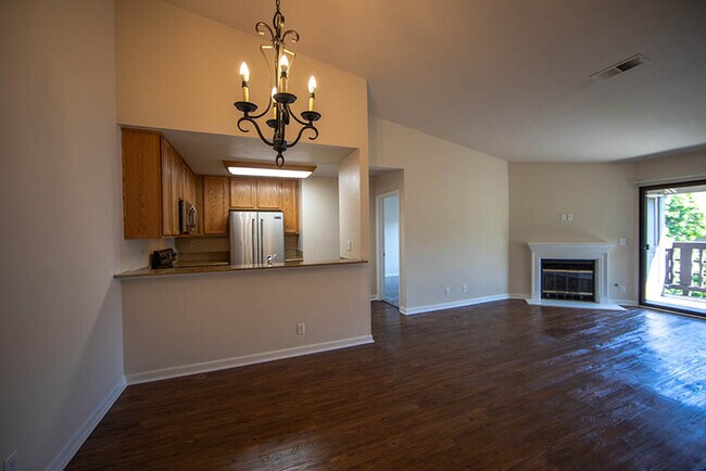 Laurel Grove Salinas, CA Apartment Finder