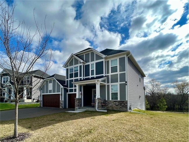 Building Photo - 15633 Dakota Ave