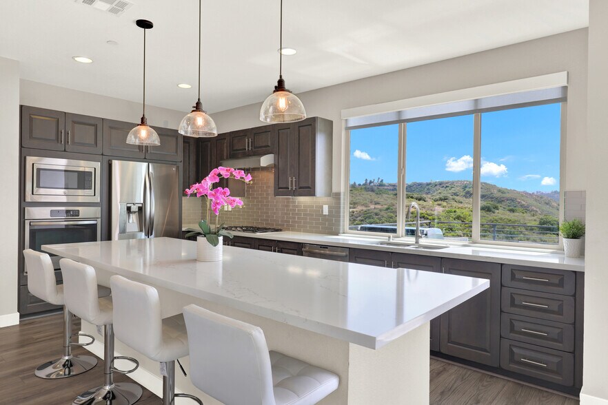 Kitchen - 5988 Shaw Lopez Row