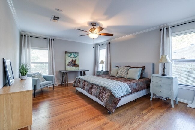 Building Photo - 540 Aqua Dr