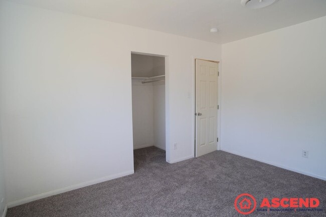 Building Photo - Charming Home in Arvin!