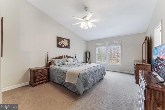 Building Photo - 12165 Abbey Glen Ct