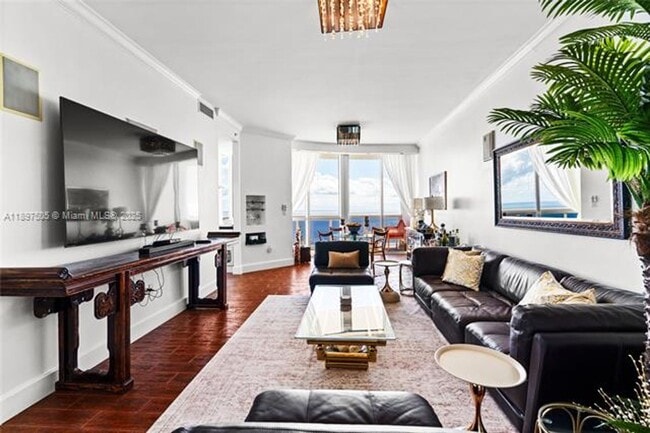 Building Photo - 18201 Collins Ave