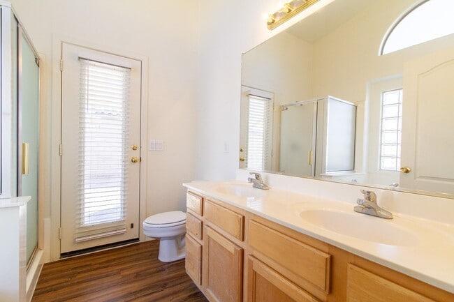 Building Photo - * COMING SOON * Nice spacious 3 bedroom, 2 bath home in FABULOUS EAST MESA NEIGHBORHOOD!