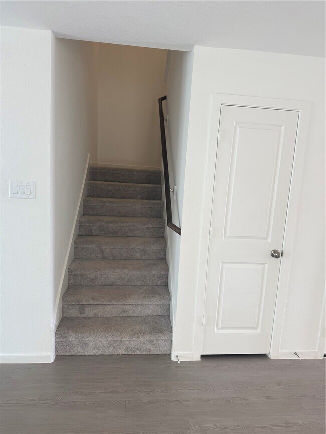 Building Photo - 29023 Pearl Barley Wy