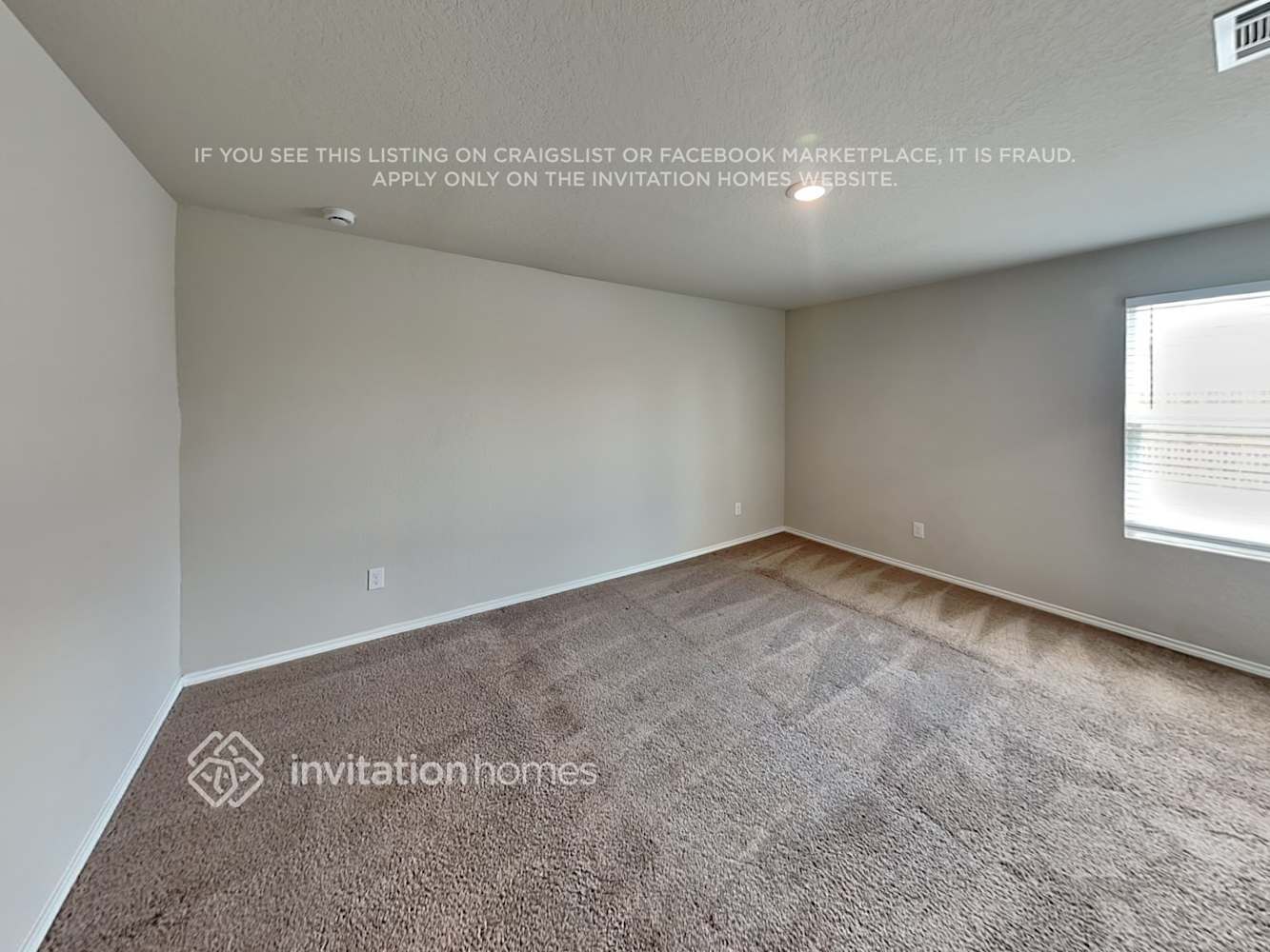 Building Photo - 10618 Varmus Dr