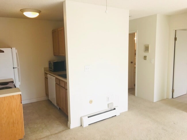 Building Photo - Top Floor South Facing One Bedroom Condo In North Boulder!  Perfect Location!