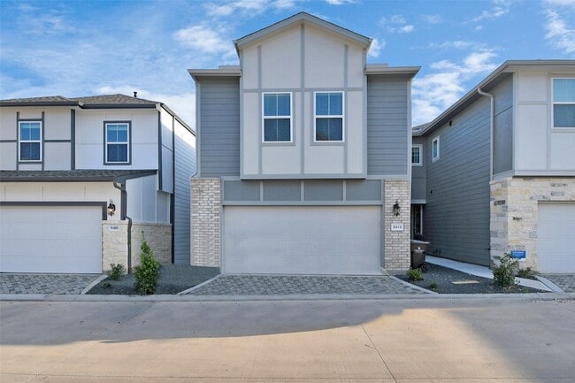 Building Photo - 8414 Rising Stream Dr