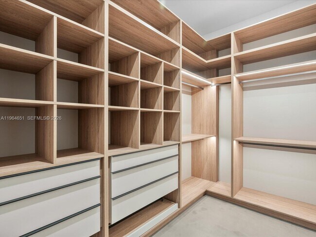 Building Photo - 871 NE 83rd St