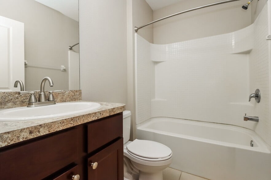 Building Photo - 14133 Arbor Pines Dr