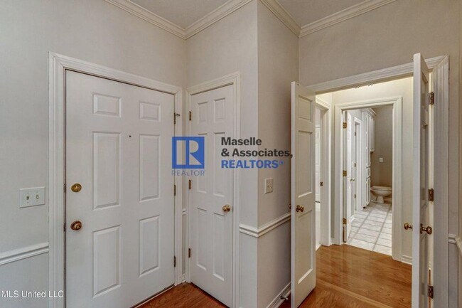 Building Photo - 3 Bed/2 Bath Home in Castlewoods in Brandon