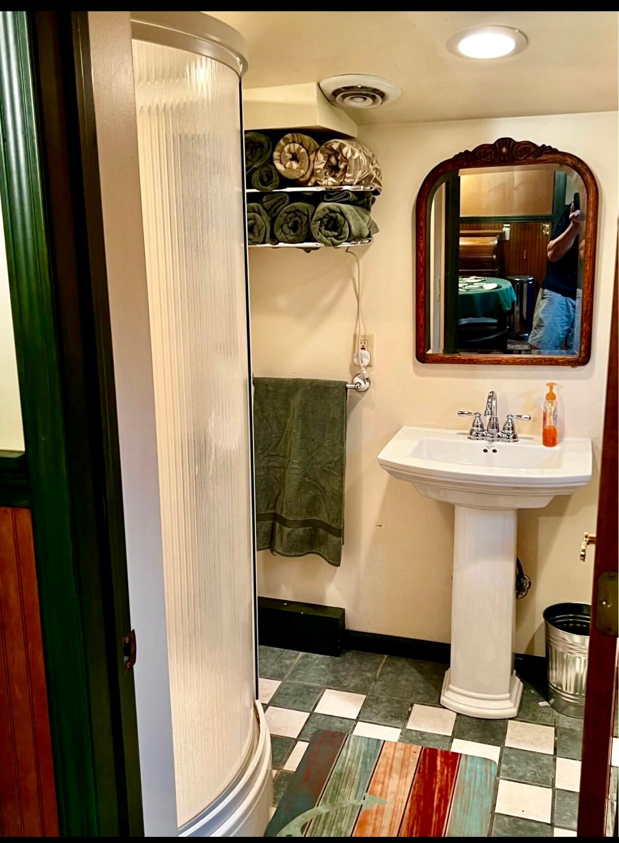 Building Photo - 739 S Alexander Ave