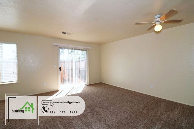 Building Photo - 5385 Vly Rdg Dr