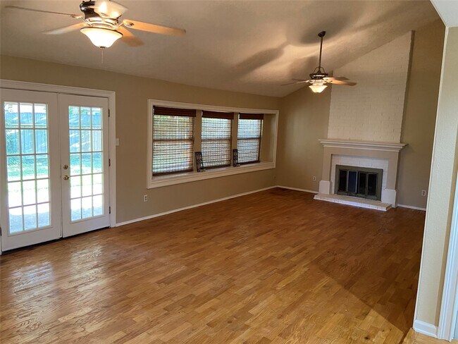 Building Photo - 22503 Dabney Manor Ln
