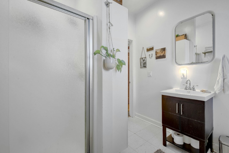 Building Photo - 2504 E Cesar Chavez St