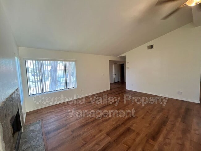 Building Photo - 40641 Schafer Pl