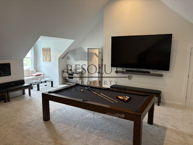 Building Photo - 60 Satinwing Ct