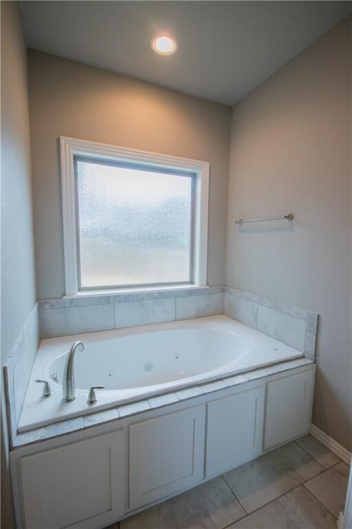 Building Photo - 301 Cisterna Dr