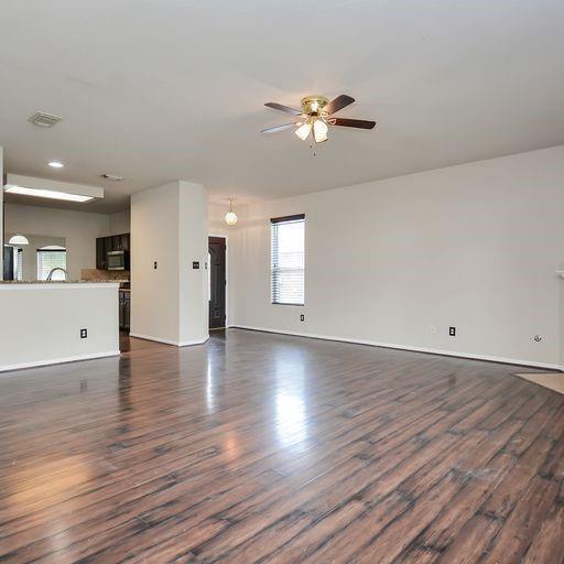 Building Photo - 2723 Oak Ridge Park Dr