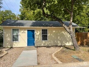 Building Photo - 201 S Rhomberg St
