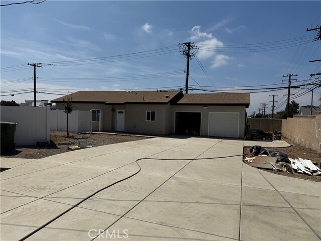 Primary Photo - 1191 N 1st Ave